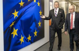 ‘Reta final’ para as negociações comerciais da UE, mas o acesso à carne continua a ser o último obstáculo 'Reta final' para as negociações comerciais da UE, mas o acesso à carne continua a ser o último obstáculo