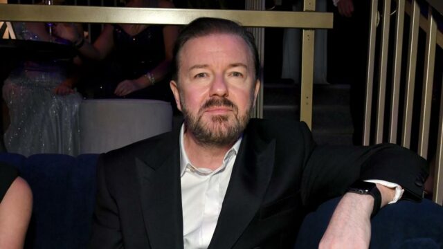 Ricky Gervais rejeita pedido de fãs para apresentar o Oscar: Ricky Gervais rejeita pedido de fãs para apresentar o Oscar: 'F— That!'