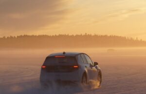 Rivian recebe mais US$ 1 bilhão da Volkswagen A VW ID EVERY1 in winter testing using Rivian tech