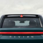 Rivian sacrifica meta de lucro de 2027 para avançar ainda mais na autonomia