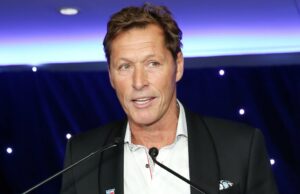 Ron Duguay, ex-NY Rangers, publica atualização após revelar o diagnóstico de câncer Ron Duguay, ex-NY Rangers, publica atualização após revelar o diagnóstico de câncer