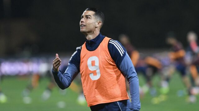 Ronaldo vai para Espanha para reabilitação após lesão no campeonato saudita
