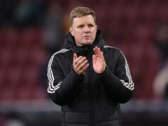 Roy Keane convocou Eddie Howe para se tornar técnico do Man Utd, agora Michael Carrick pode fazer uma declaração Roy Keane convocou Eddie Howe para se tornar técnico do Man Utd, agora Michael Carrick pode fazer uma declaração