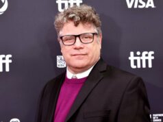 SAG-AFTRA ‘apoia fortemente’ a estrutura de política de IA de Trump, afirma que os membros ‘merecem proteção’ SAG-AFTRA 'apoia fortemente' a estrutura de política de IA de Trump, afirma que os membros 'merecem proteção'