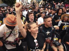 SAG-AFTRA estende negociações de contrato enquanto WGA finaliza demandas antes de se reunir com grandes estúdios SAG-AFTRA estende negociações de contrato enquanto WGA finaliza demandas antes de se reunir com grandes estúdios