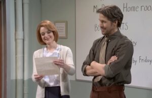 ‘SNL’: Ryan Gosling e todo o elenco quebram o personagem por causa de mudanças nas piadas de última hora | Vídeo Jogar