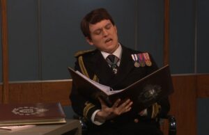 ‘SNL UK’ Cold Open sugere que o escândalo de Epstein do príncipe Andrew é um ‘plano de 29 anos’ do MI5 para ‘aumentar a probabilidade’ do rei Charles 'SNL UK' Cold Open sugere que o escândalo de Epstein do príncipe Andrew é um 'plano de 29 anos' do MI5 para 'aumentar a probabilidade' do rei Charles