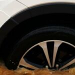 Saat Hujan Tekanan Angin Ban harus Dikurangi? Ini Kata Bridgestone