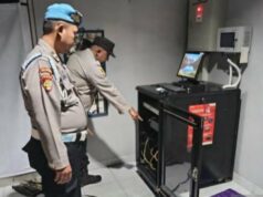 Sadis! Komplotan Perampok SPBU em Bekasi Hajar e Sekap 5 Karyawan, Rp130 Juta Raib Sadis! Komplotan Perampok SPBU em Bekasi Hajar e Sekap 5 Karyawan, Rp130 Juta Raib