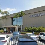 Saks Fifth Avenue e Nieman Marcus fechando várias lojas em SoCal