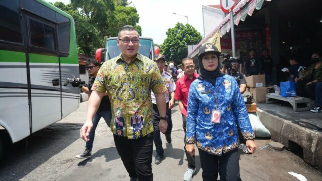 Sambangi Terminal Kalideres, Anggota DPRD DKI Pastikan Kenyamanan Pemudik
