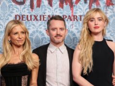 Sarah Michelle Gellar evacuada do hotel em meio a um incêndio em Paris Buffy, a Caçadora de Vampiros-TSDBUTH_FE236