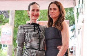 Sarah Paulson elogia o ensaio ‘profundo’ da melhor amiga Amanda Peet sobre a batalha do câncer Amanda-Peet-GettyImages-2259753815