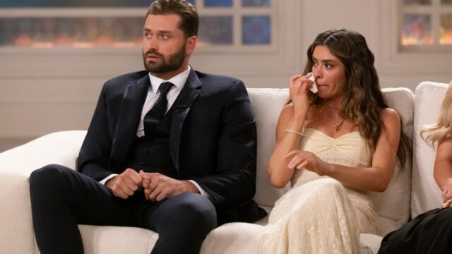 'Secret Lives of Mormon Wives' pausa as filmagens da 5ª 'Secret Lives of Mormon Wives' pausa as filmagens da 5ª temporada devido à investigação de violência doméstica em Taylor Frankie Paul e Dakota Mortensen