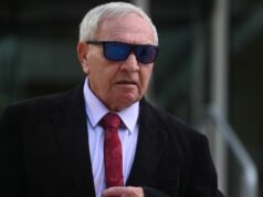 Semanas até que o campeão de futebol acusado de sexo infantil, Barry Cable, descubra o destino Semanas até que o campeão de futebol acusado de sexo infantil, Barry Cable, descubra o destino