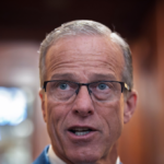 Senado concorda em financiar a maior parte do DHS, enviando projeto de lei para a Câmara sem financiamento do ICE