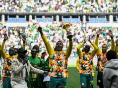 Senegal desfila troféu AFCON, apesar do título ter sido atribuído a Marrocos Senegal desfila troféu AFCON, apesar do título ter sido atribuído a Marrocos