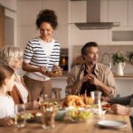 Seus hábitos alimentares devem mudar conforme você envelhece – aqui está o porquê