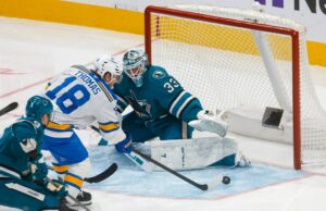 Sharks conseguem ponto na derrota desleixada na prorrogação para o St. Louis Blues Sharks conseguem ponto na derrota desleixada na prorrogação para o St. Louis Blues