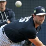 Gerrit Cole, jogando no início do treinamento de primavera, disse que está tentando ser