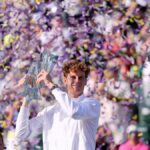 Sinner convive com Djokovic e Federer depois de ganhar o título de Indian Wells em 2026