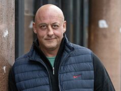 Sobrevivi 10 anos no Hospital Broadmoor com o Estripador de Yorkshire e um assassino canibal… mas há um preso que se destaca acima de todos os outros Paul Knight (foto) passou 10 anos dentro do hospital psiquiátrico de Broadmoor