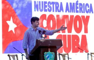 Socialistas celebram descaradamente os opressores de Cuba em uma viagem de luxo Socialistas celebram descaradamente os opressores de Cuba em uma viagem de luxo