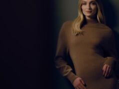 Sophie Turner sofre uma lesão ‘leve’ e a série ‘Tomb Raider’ do Prime Video interrompe as filmagens Sophie Turner sofre uma lesão ‘leve’ e a série ‘Tomb Raider’ do Prime Video interrompe as filmagens