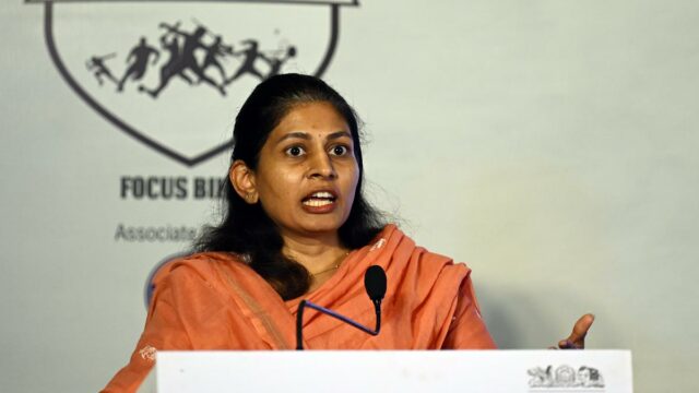 Sportstar Focus Bihar Conclave: Raksha Khadse - Temos que usar nossa força de trabalho para desenvolver a fabricação de artigos esportivos
