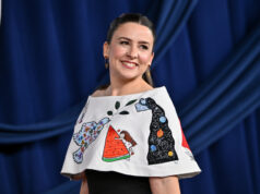 Sra. Rachel usa a fama para lutar pelas crianças na detenção do ICE Liam Conejo Ramos, 5, é detido por oficiais de Imigração e Alfândega dos EUA depois de voltar da pré-escola, terça-feira, 20 de janeiro de 2026, em um subúrbio de Minneapolis. (Ali Daniels via AP)