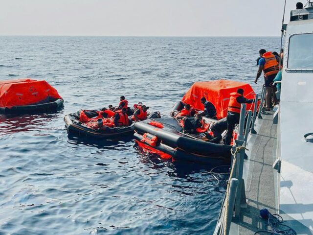 Sri Lanka repatriará restos mortais de 84 marinheiros iranianos mortos em ataque dos EUA
