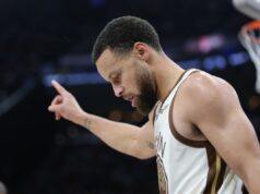 Steph Curry compartilha notícias chocantes sobre sua carreira enquanto a dinastia Warriors desaparece Steph Curry compartilha notícias chocantes sobre sua carreira enquanto a dinastia Warriors desaparece