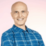 Sua casa pegou fogo. Ele usou o dinheiro do seguro para construir PopSockets.