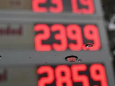 Supervisor de combustível nomeado como ACCC investiga fornecedores por conduta anticompetitiva Os líderes estaduais e territoriais estão em conversações sobre a crise, à medida que o abastecimento de combustível diminui nas áreas regionais. Foto: Lukas Coch/AAP PHOTOS