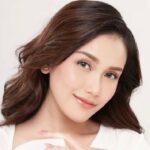 TERPOPULER: Ayu Ting Ting Reserva Tempat Buat Salat Ied, Jeni Rahmadial Diduga Dilabra Istri Sah