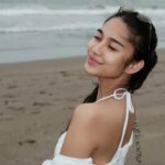 TERPOPULER: Azizah Salsha torna-se público Sama Nadhif Zahiruddin, Artis Ziarah ke Makam Vidi Aldiano Dikritik Netizen Malaysia