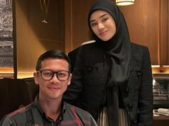 TERPOPULER: Clara Shinta Unggah Foto VCS Suami Hingga Perfil Muhammad Alexander Assad Diduga Selingkuh TERPOPULER: Clara Shinta Unggah Foto VCS Suami Hingga Perfil Muhammad Alexander Assad Diduga Selingkuh