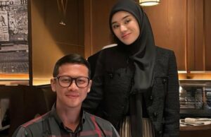 TERPOPULER: Clara Shinta Unggah Foto VCS Suami Hingga Perfil Muhammad Alexander Assad Diduga Selingkuh TERPOPULER: Clara Shinta Unggah Foto VCS Suami Hingga Perfil Muhammad Alexander Assad Diduga Selingkuh