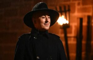 Temporada civil de ‘Os traidores’ atinge mais de 60 mil candidatos e eles ainda estão em busca de mais | Exclusivo os-traidores-alan-cumming-rob-rausch-peacock