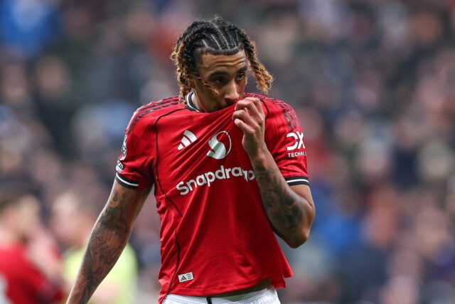 'Tentando lutar muitas lutas': Rio Ferdinand alerta o talento do Man Utd sobre um mau hábito que o está impedindo agora
