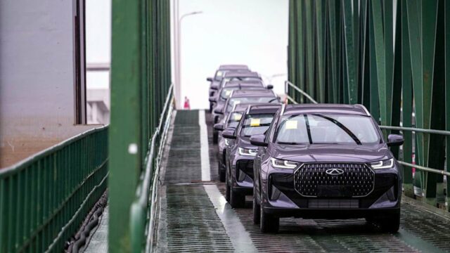 Terceiros: Fortuner vs Pajero Sport, Mobil Paling Banyak Diekspor, hingga Merek China Terlaris
