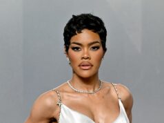 Teyana Taylor quebra o silêncio com um ‘empurrão’ selvagem no Oscar de 2026 e explode com ‘demônios’ que a chamaram de falsa Teyana Taylor disse que não tolerará 'desrespeito' ao quebrar o silêncio após alegar que um homem a 'empurrou' no Oscar de 2026