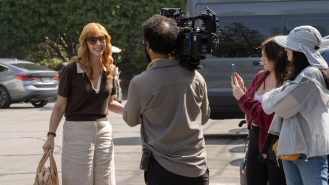 The Comeback Season 3 traz sua primeira referência a Friends
