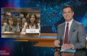 ‘The Daily Show’ desperta público com piadas atrevidas de Noem-Lewandowski: ‘Esta noite é uma multidão de sexo quente’ | Vídeo Kristi Noem (Imagens Getty)