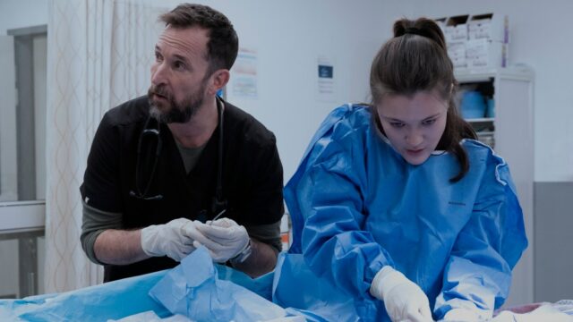 'The Pitt' chega aos cinemas com exibições do final da 'The Pitt' chega aos cinemas com exibições do final da 2ª temporada do Alamo Drafthouse