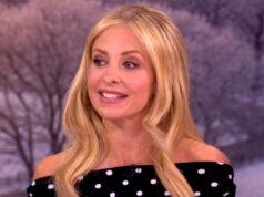 ‘The View’ falhou ao público ao não perguntar a Sarah Michelle Gellar sobre suas polêmicas declarações de cancelamento de ‘Buffy’ 'The View' falhou ao público ao não perguntar a Sarah Michelle Gellar sobre suas polêmicas declarações de cancelamento de 'Buffy'