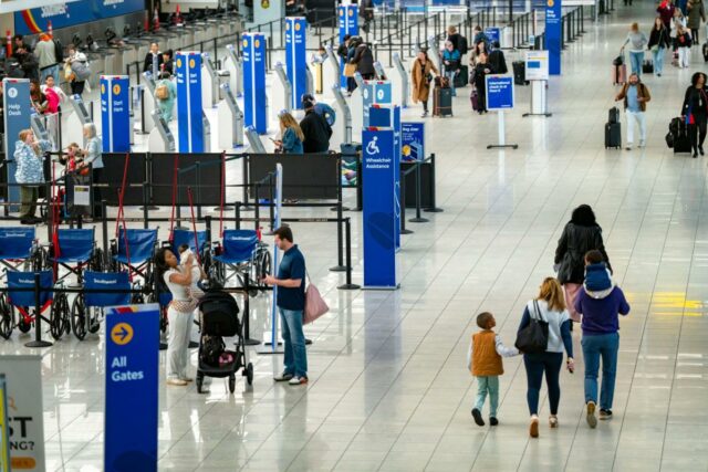 Tire o governo das viagens aéreas, os democratas podem mudar Tire o governo das viagens aéreas, os democratas podem mudar as cidades e outros comentários