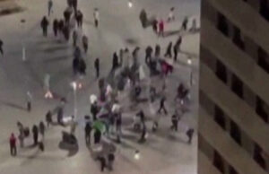 Tiros dispersam multidão durante as festividades do Ano Novo Persa em Teerã Tiros dispersam multidão durante as festividades do Ano Novo Persa em Teerã