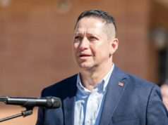 Tony Gonzales desiste da oferta de reeleição em meio a consequências do caso: declaração completa Tony Gonzales desiste da oferta de reeleição em meio a consequências do caso: declaração completa