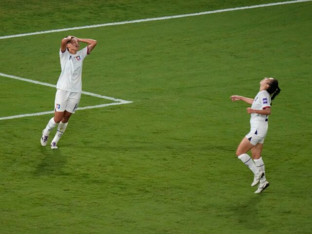 Torcida em Taiwan ofusca a China nas quartas de final da Copa da Ásia

